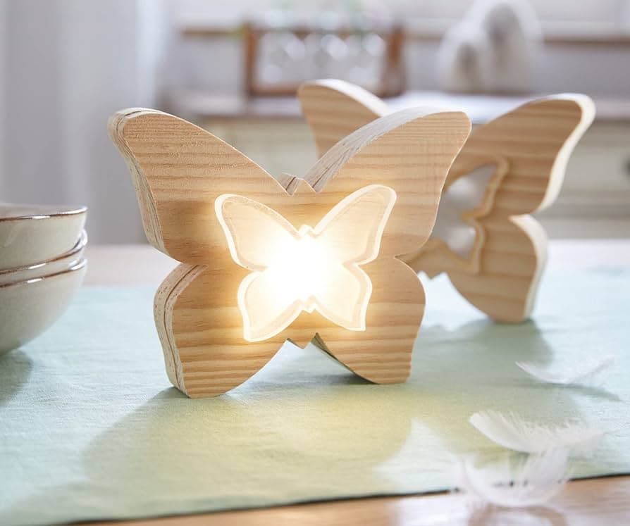 Basteln mit Holz: Holzdeko-Projekte für Haus und Garten
