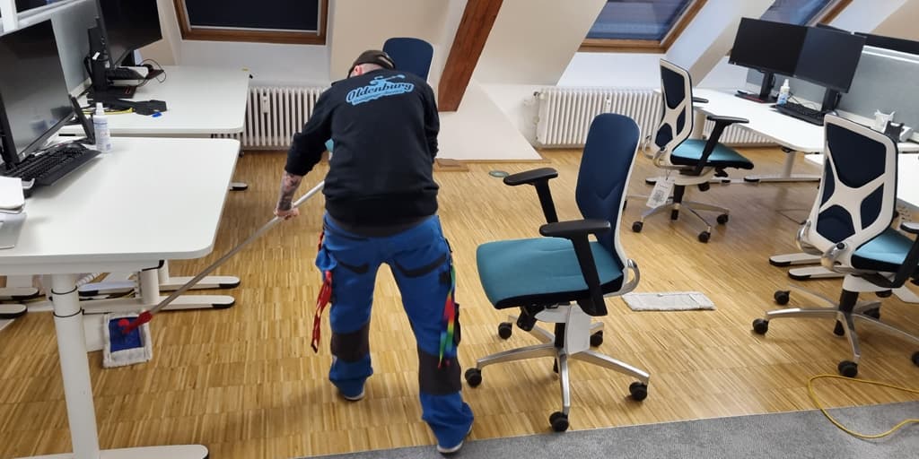 Praxisreinigung Berlin: Sauberkeit und Diskretion für Ihre Praxis – Vertrauen Sie Unserer Langjährigen Erfahrung