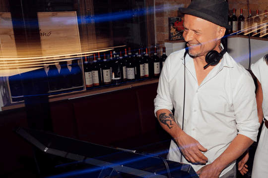 Dance into Forever: DJ-Salzburgs professioneller Touch für Salzburger Hochzeiten