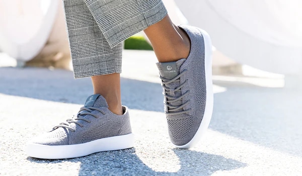 Treten Sie ein in Komfort: Die Elite-Sneaker-Kollektion von Casualmode