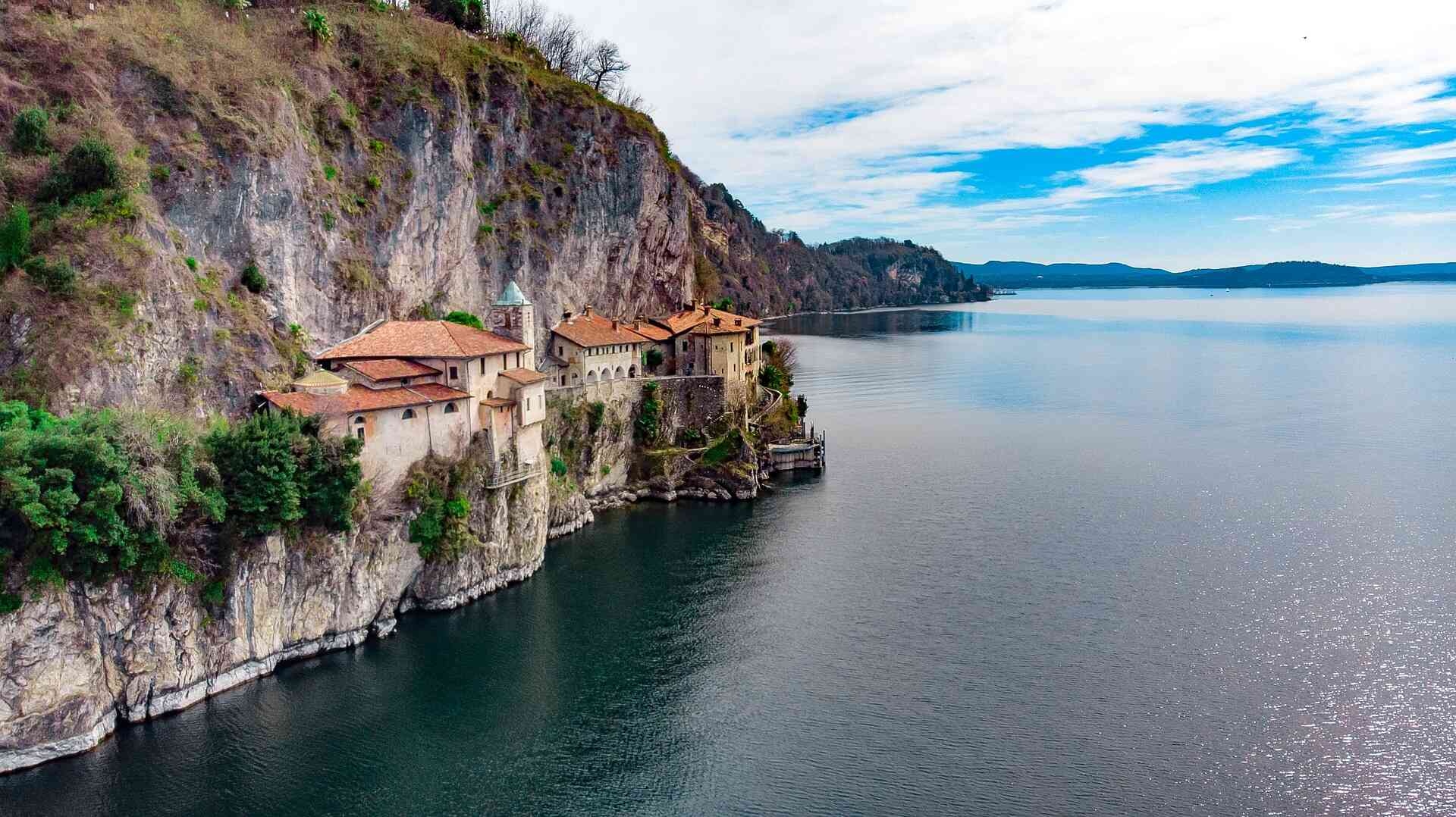 Lago Maggiore Camping: Ferien im charmanten Dorf Cannobio